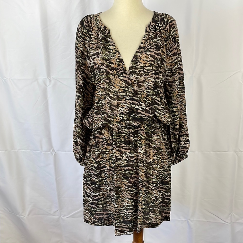 Joie Brown & Tan 100% Silk Dress w/Plunging Neckline & Elastic Waist - Medium